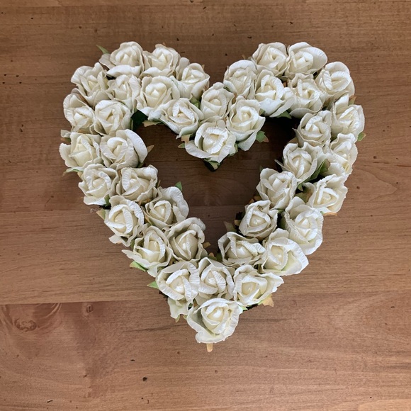 Other - White Rose Heart Wreath